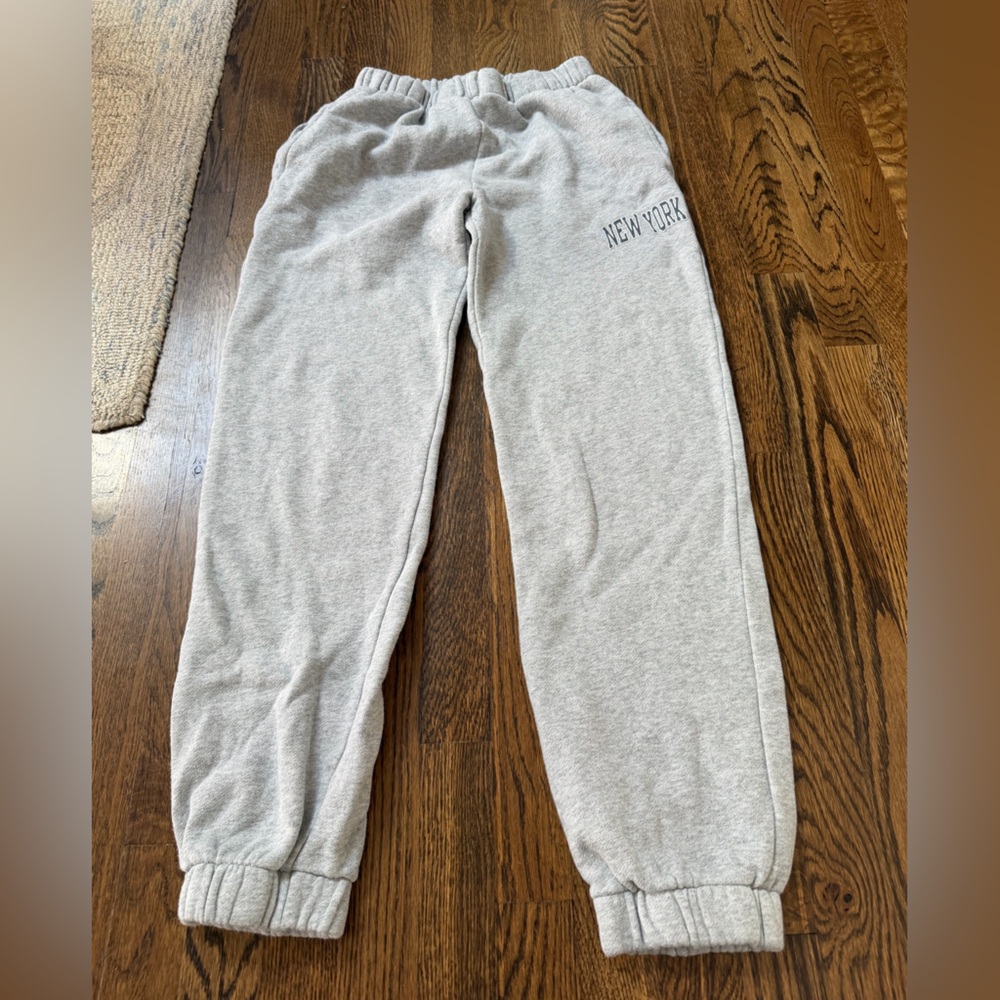 Brandy Melville New York Sweatpants